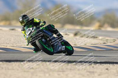 media/Dec-07-2025-CVMA (Sun) [[3e7d2de5dc]]/Race 12- Formula 40 MW and LW/